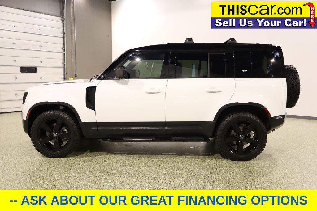 Land Rover Defender 2022