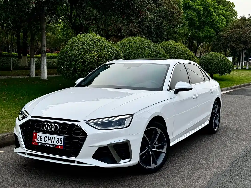 Audi A4 2021