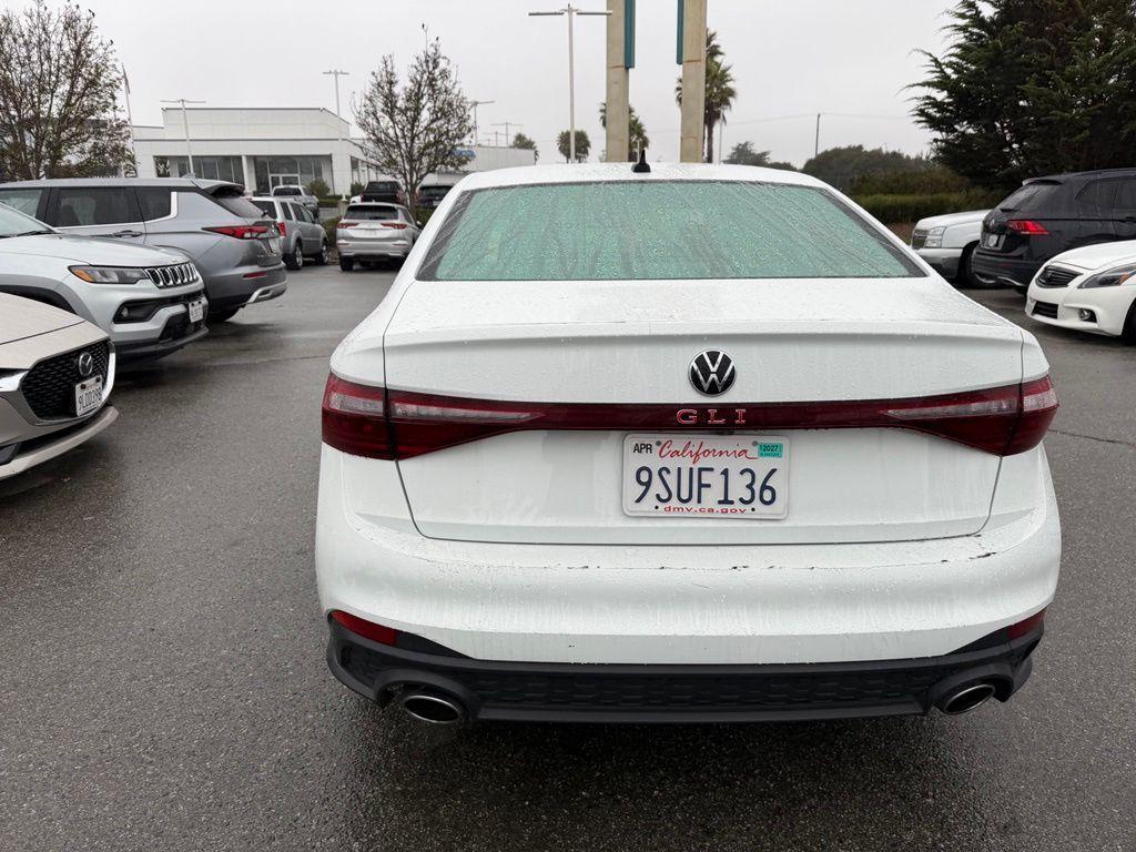 Volkswagen Jetta 2025