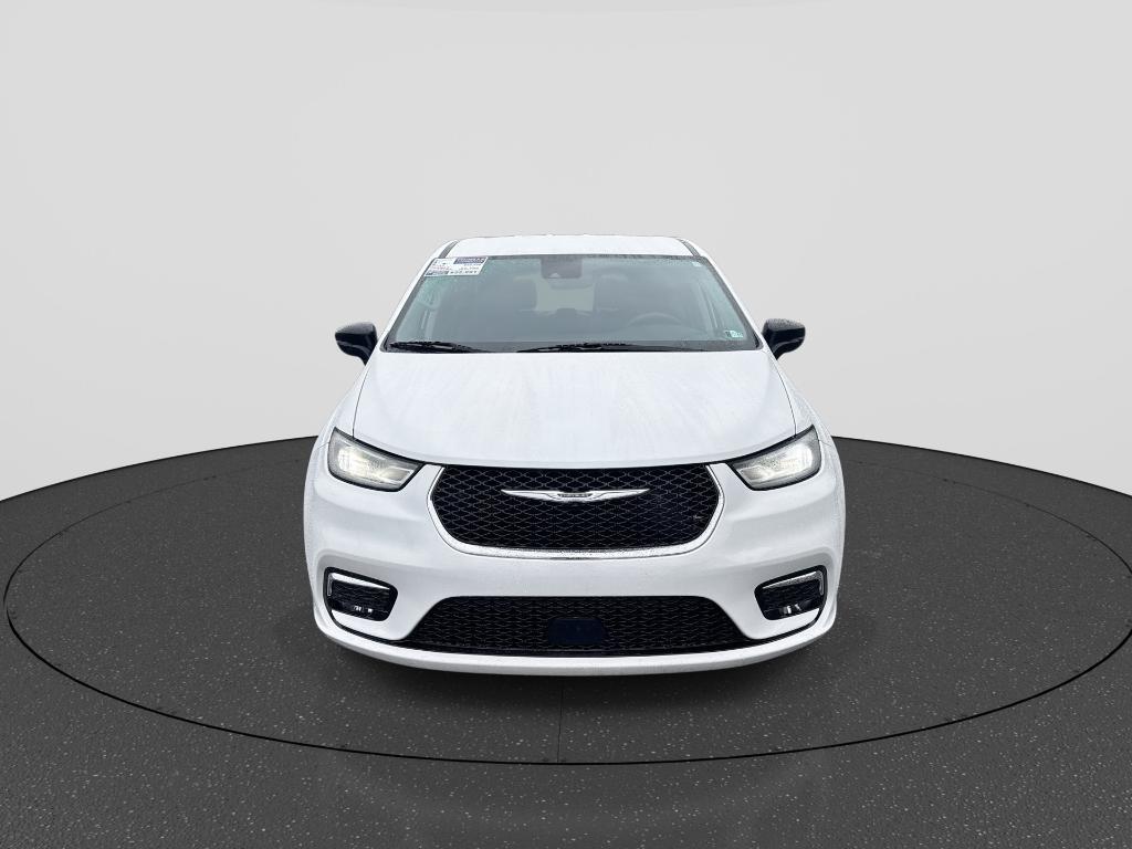 Chrysler Pacifica 2024
