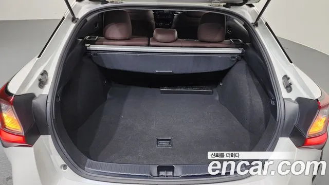 Toyota Prius 2020