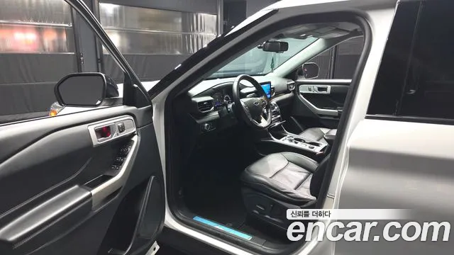 Ford Explorer 2021