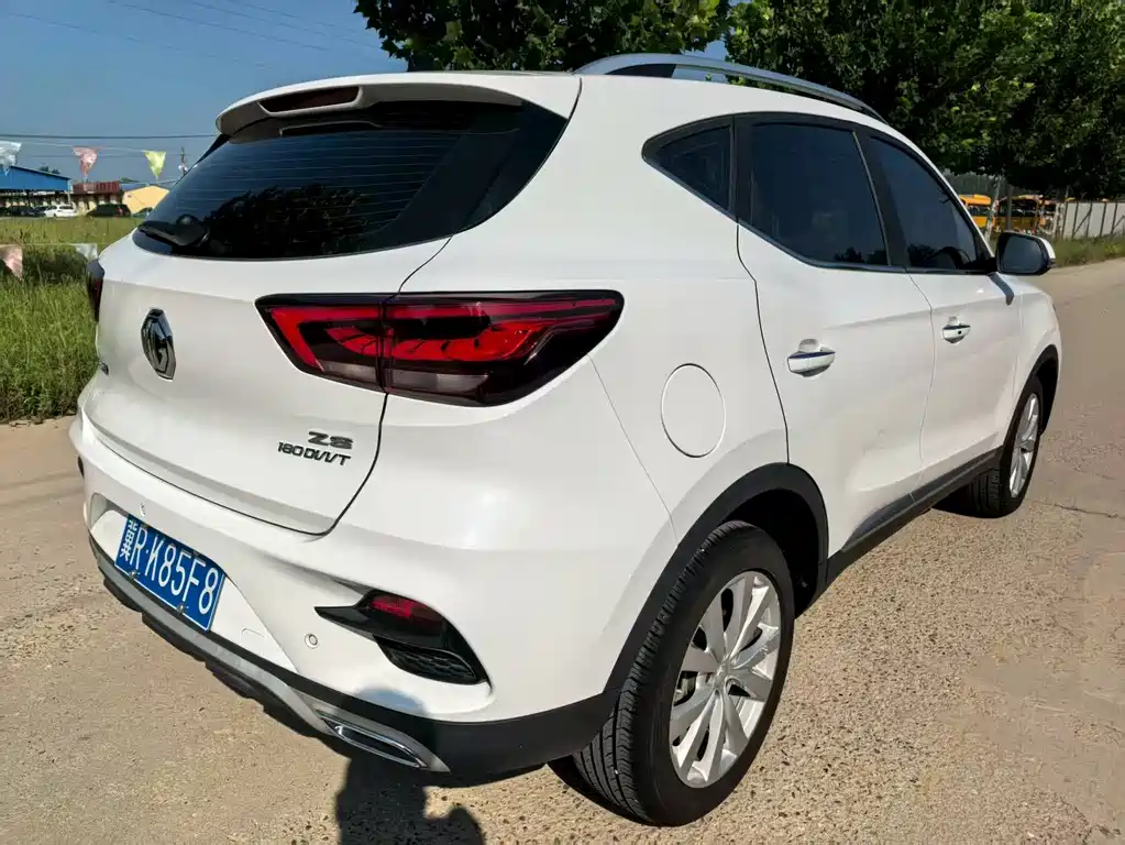 MG ZS 2023