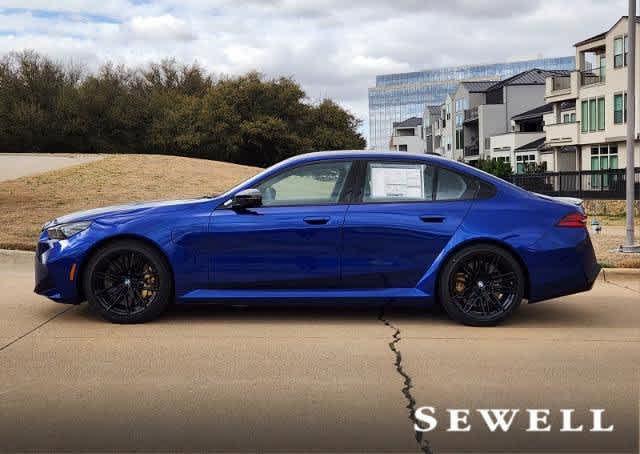 BMW M5 2025