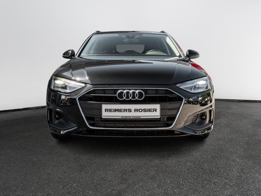 Audi A4 2022