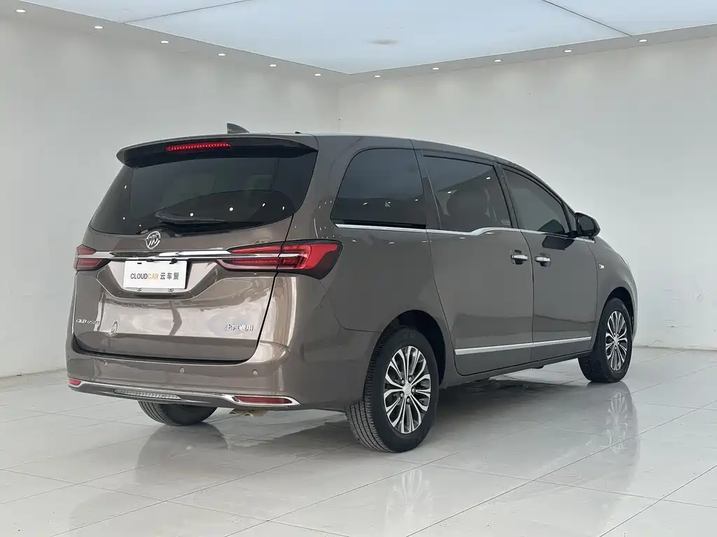 Buick GL8 2022