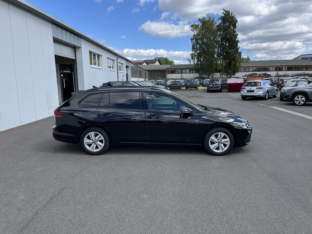 Volkswagen Golf 2021