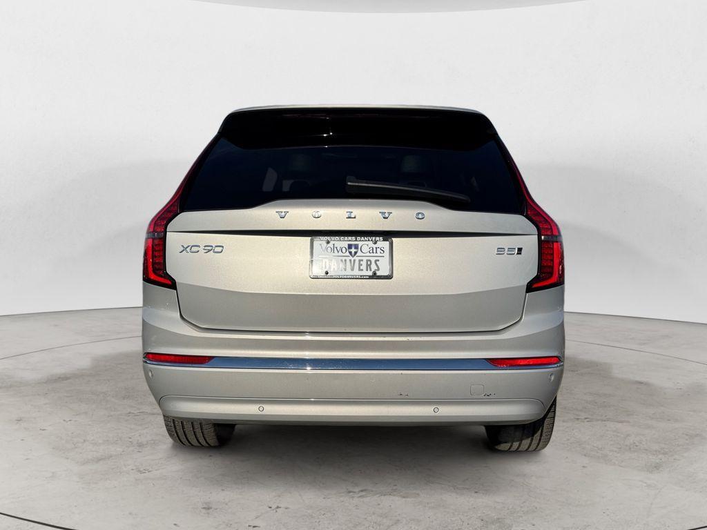 Volvo XC90 2025