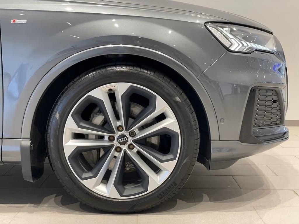 Audi Q7 2021