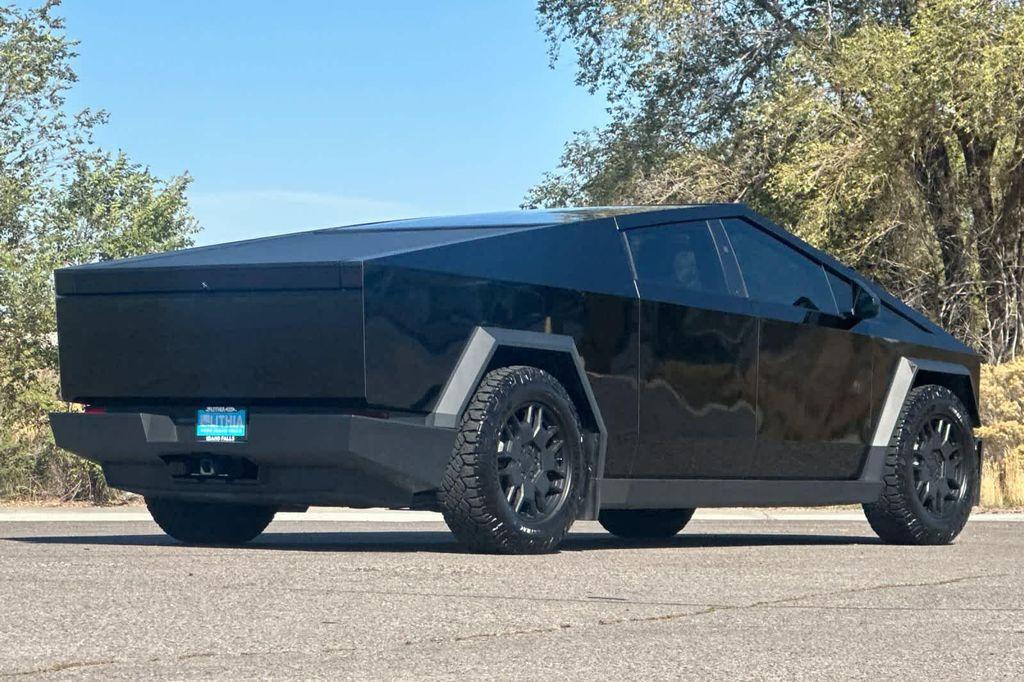 Tesla Cybertruck 2024