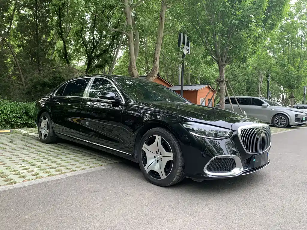 Mercedes-Benz Maybach S-Класс 2024