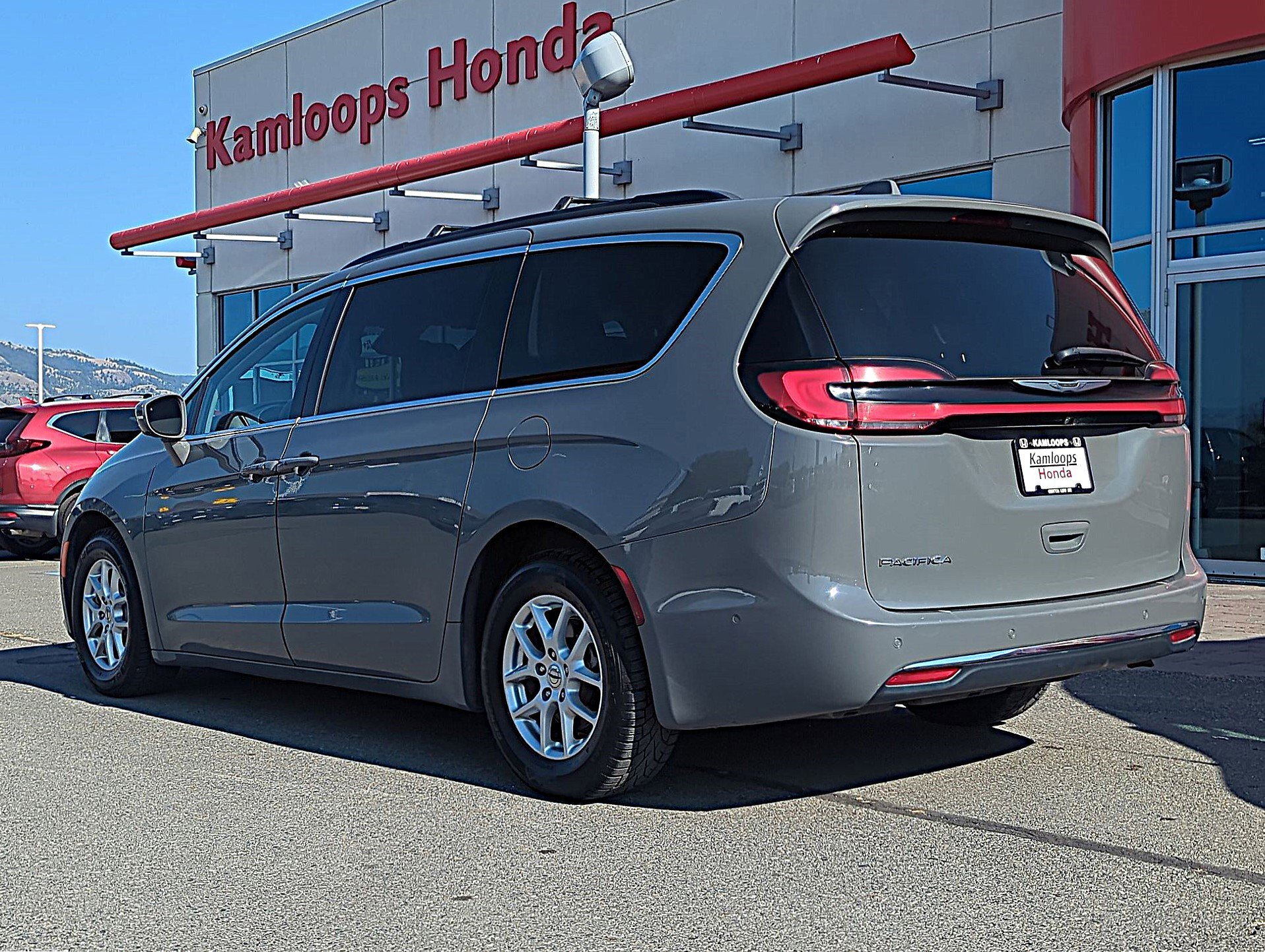 Chrysler Pacifica 2022