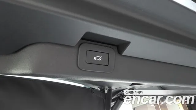 Land Rover Discovery 2024