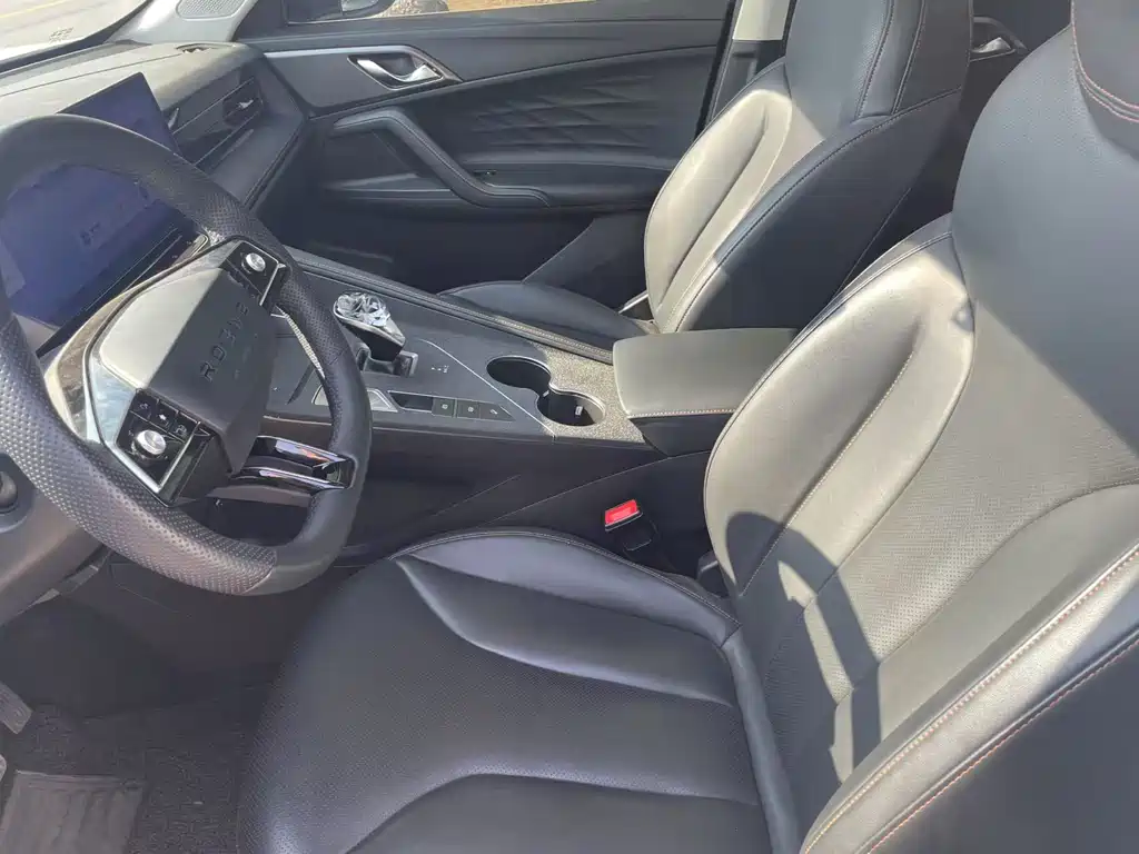 Roewe RX5 2022