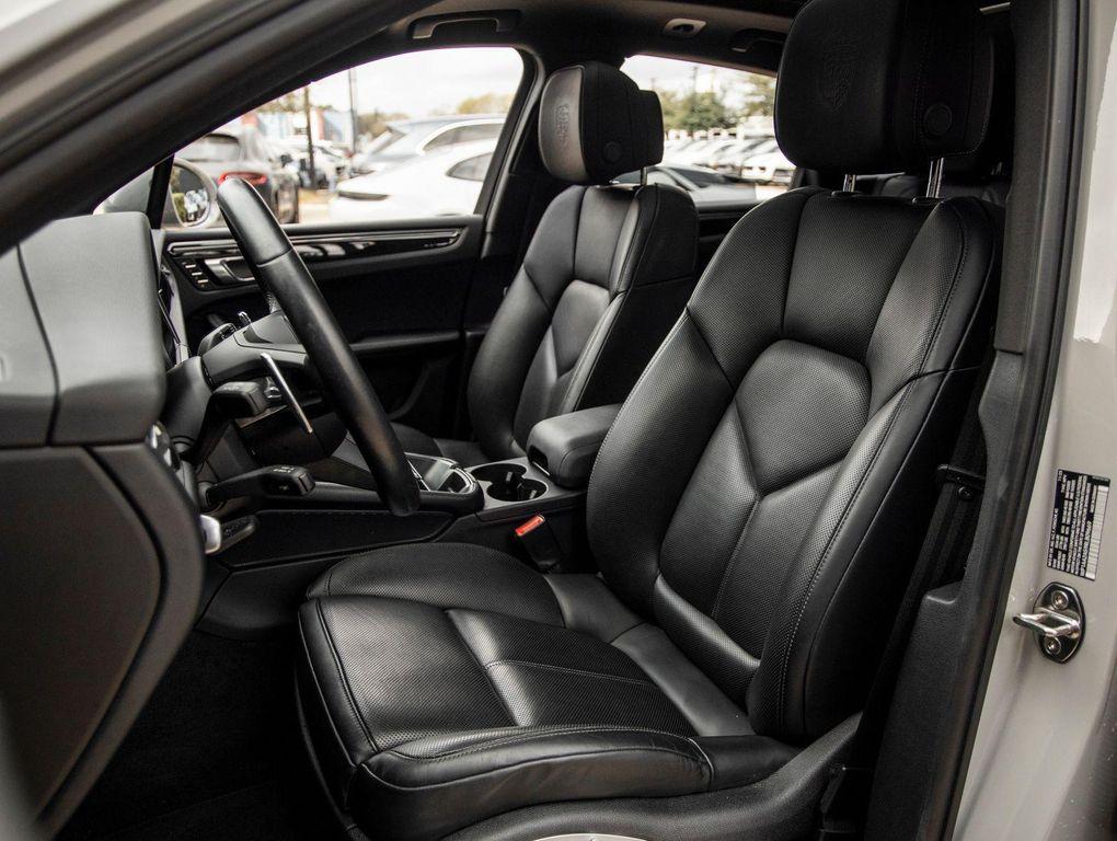 Porsche Macan 2024