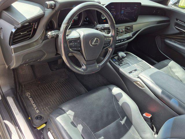 Lexus LS 500 2022