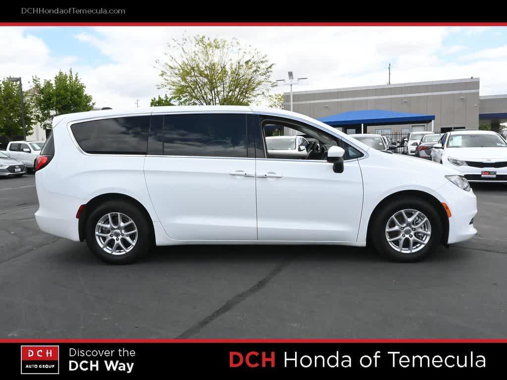 Chrysler Voyager 2022