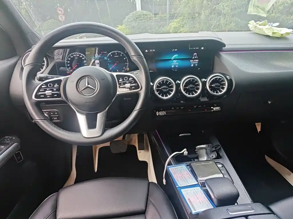 Mercedes-Benz GLA 2021