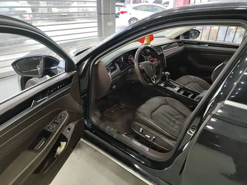 Volkswagen Phideon 2021