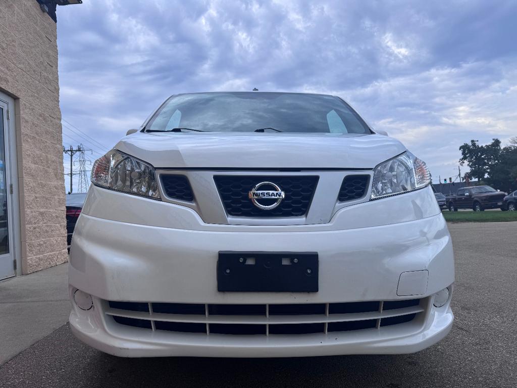 Nissan NV200 2021