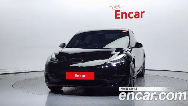 Tesla Model 3 2020