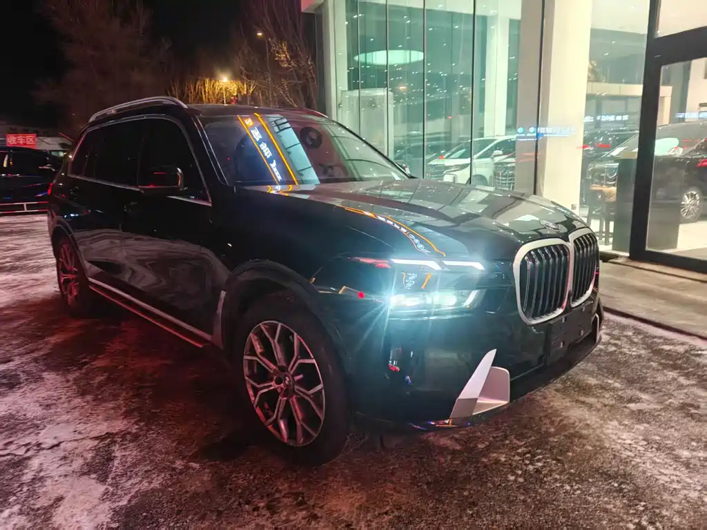 BMW X7 2024