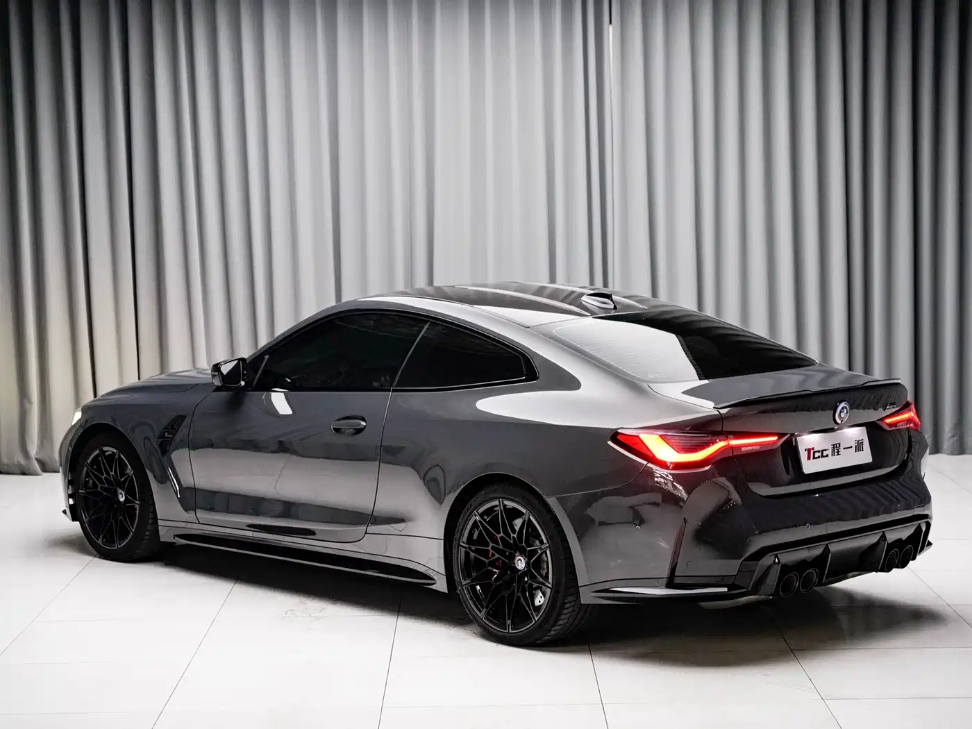 BMW M4 2023