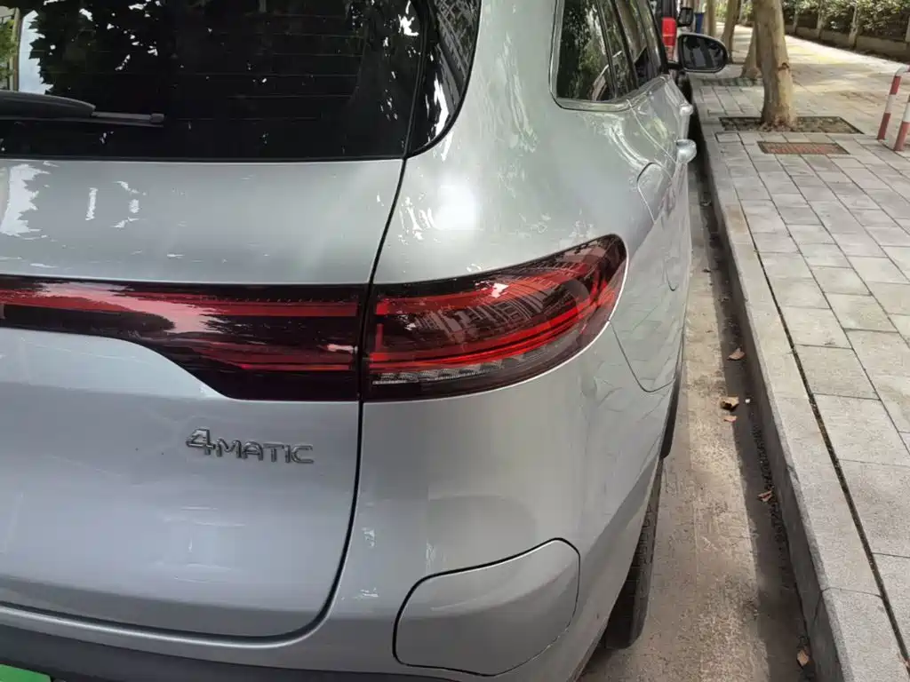 Mercedes-Benz EQC 2022