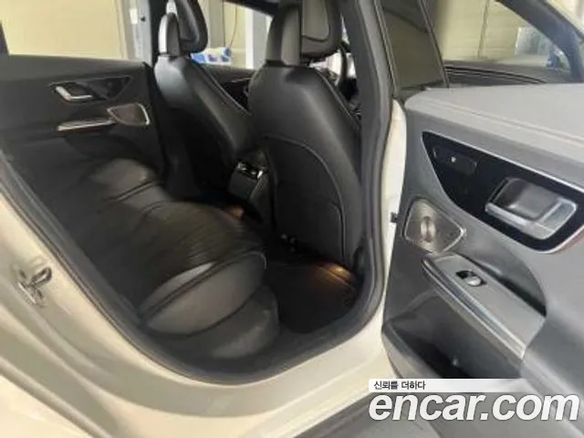 Mercedes-Benz EQE 2023