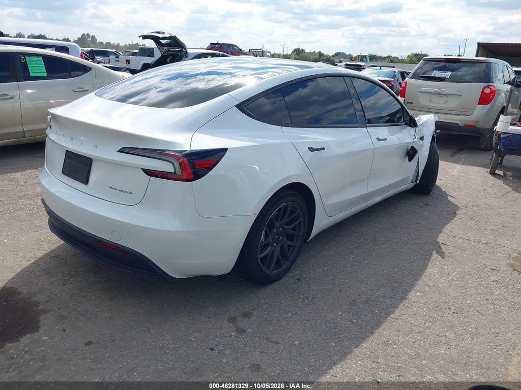 Tesla Model 3 2025