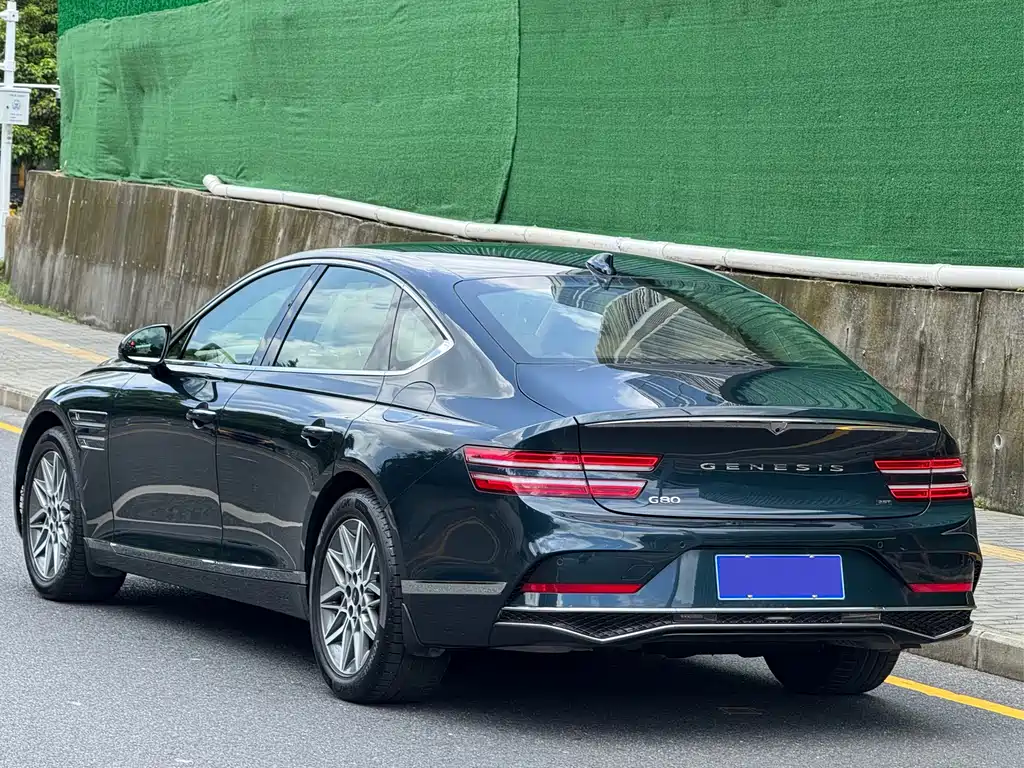 Genesis G80 2024