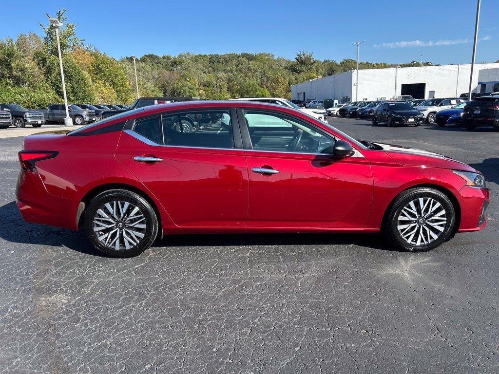 Nissan Altima 2025