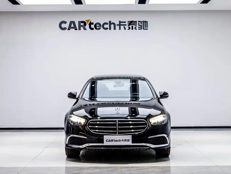 Mercedes-Benz E-Класс 2022