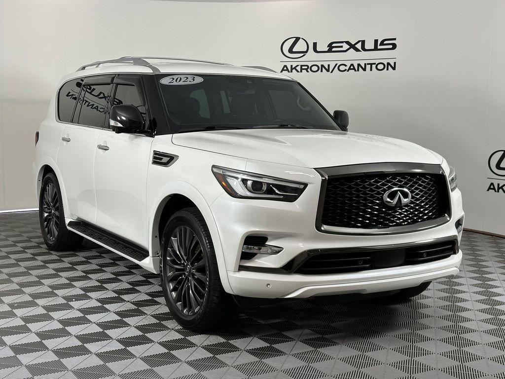 Infiniti QX80 2023