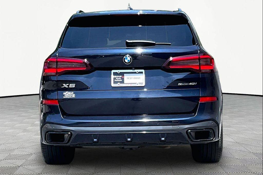 BMW X5 2023