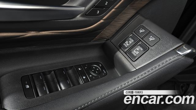 Toyota Alphard 2025