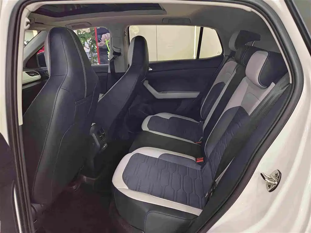 Volkswagen Tharu 2025