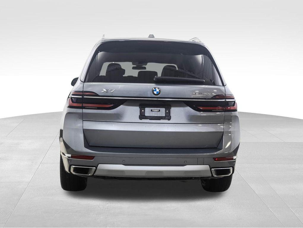 BMW X7 2024