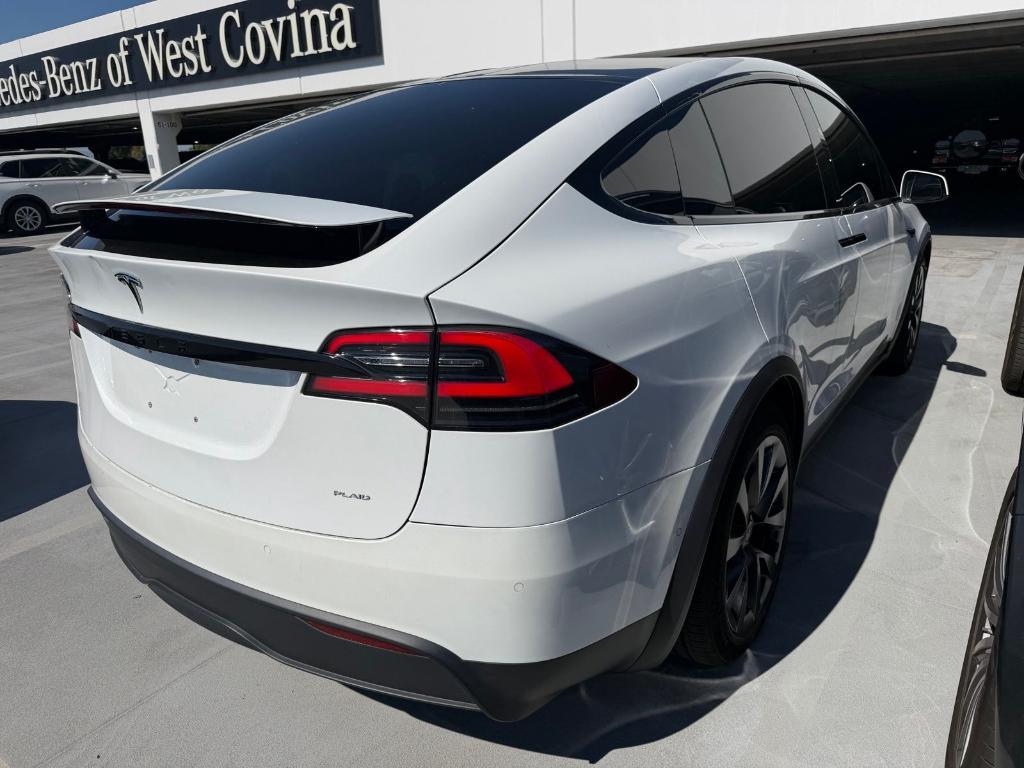 Tesla Model X 2022
