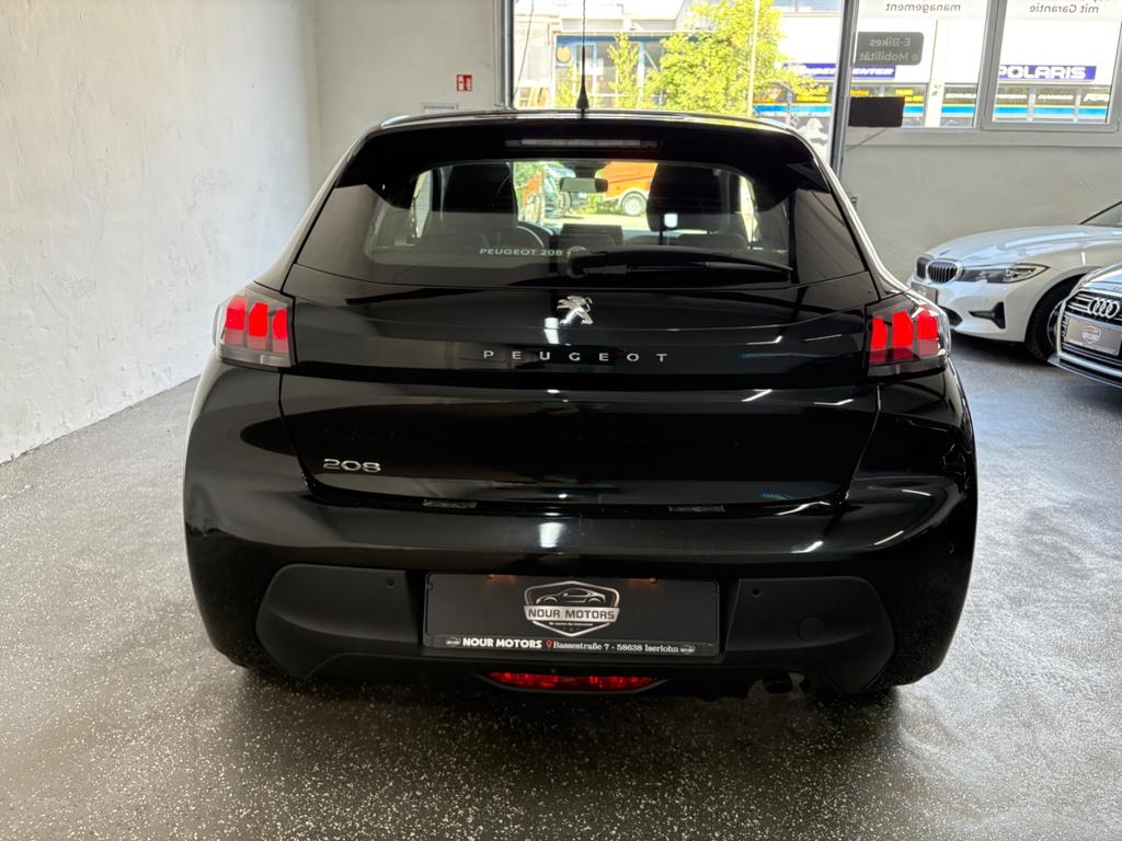 Peugeot 208 2021