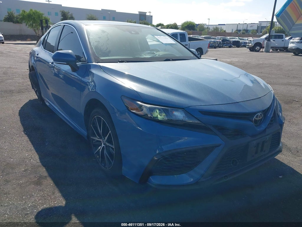 Toyota Camry 2023