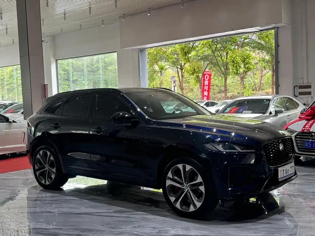 Jaguar F-Pace 2024