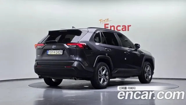 Toyota RAV4 2021