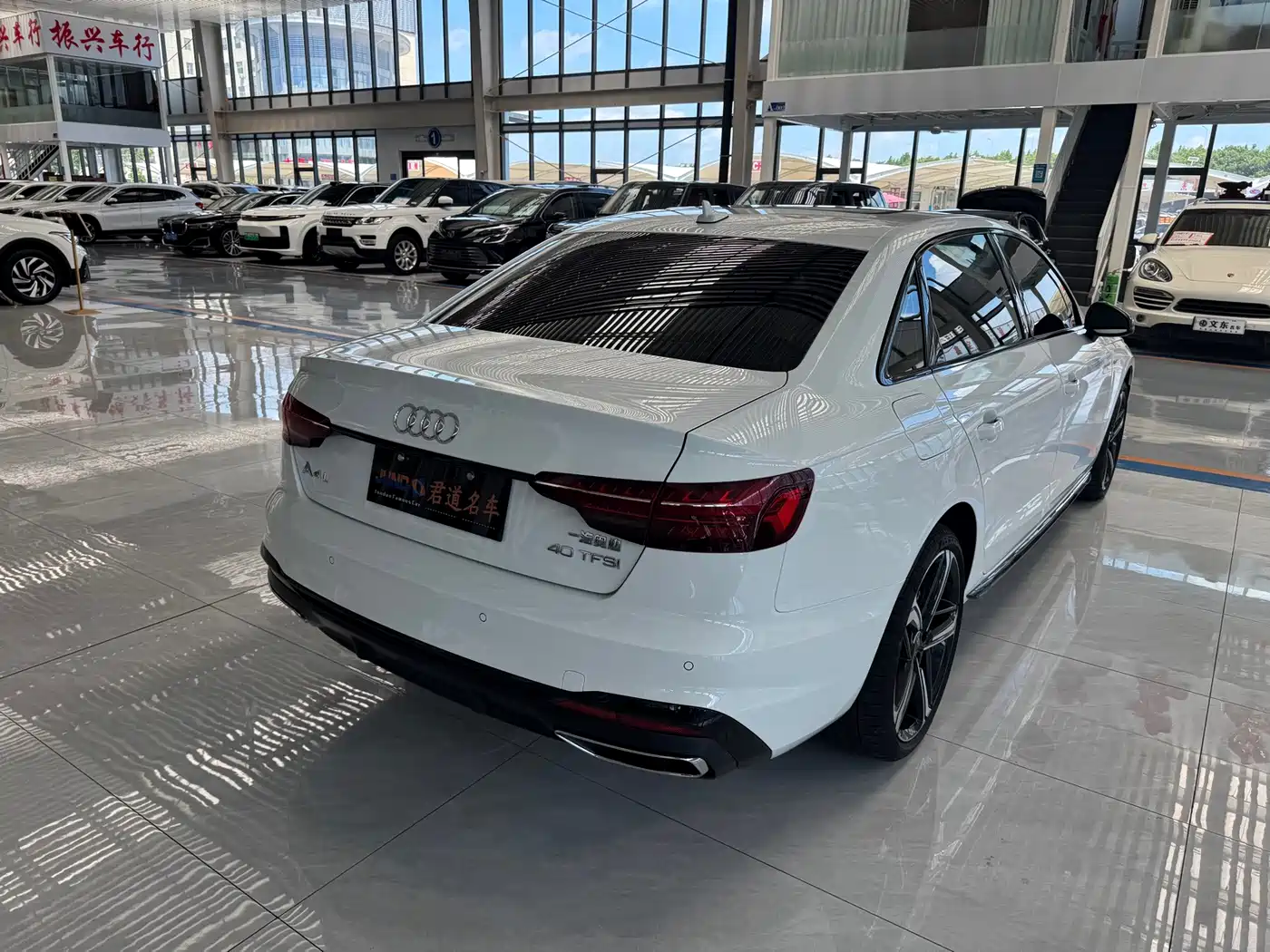 Audi A4 2025