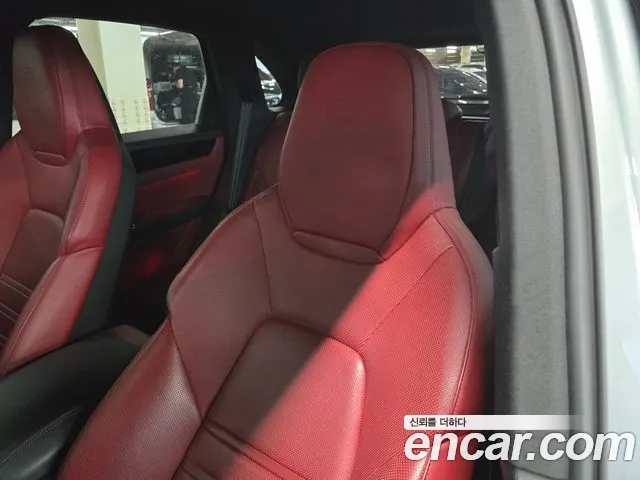 Porsche Cayenne 2020