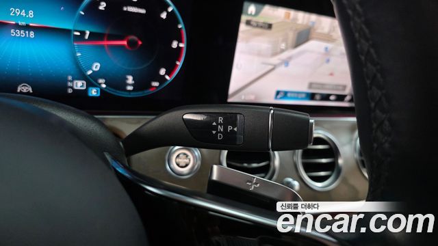 Mercedes-Benz E-Класс 2021