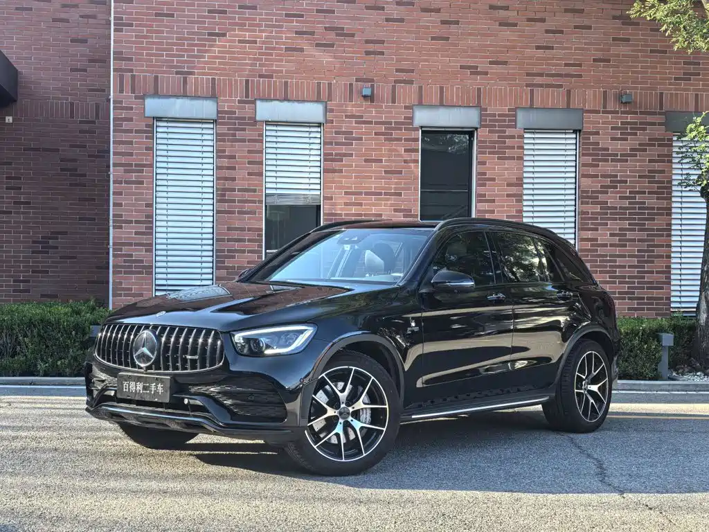 Mercedes-Benz GLC AMG 2021