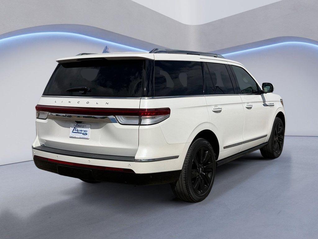 Lincoln Navigator 2022