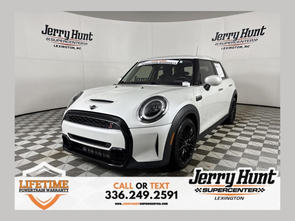 Mini Hardtop 2024