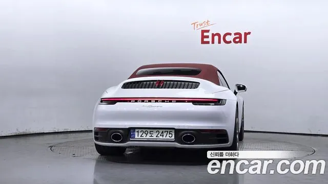 Porsche 911 2021